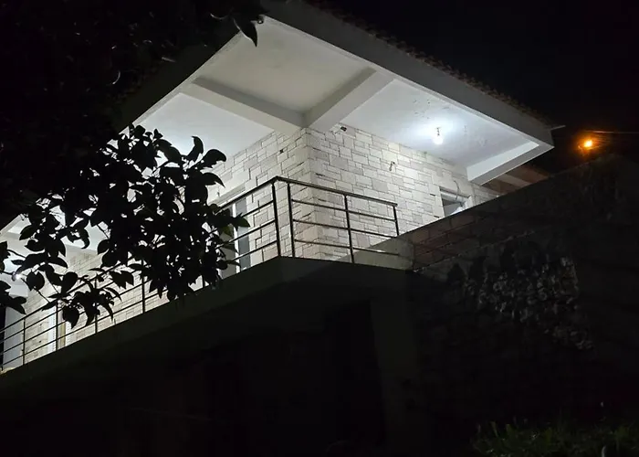 Apartment Dream Hill Sarande